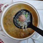 Суп с капустой и фрикадельками